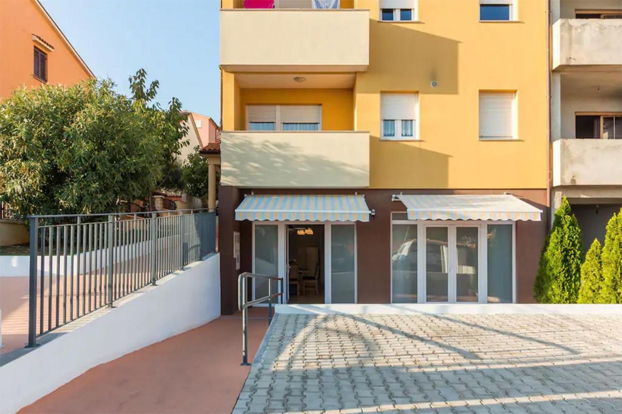 Apartments Hana Pula Exterior foto